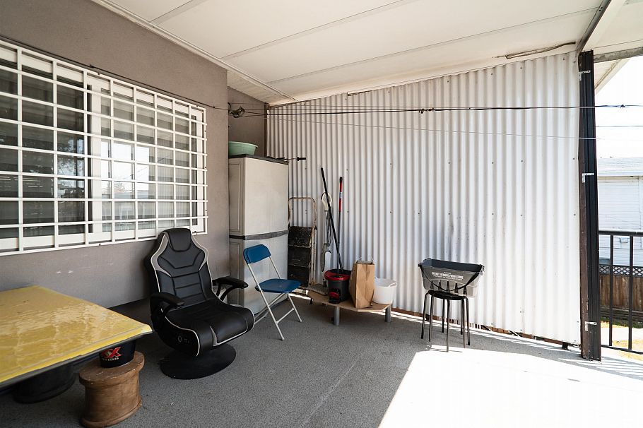 592 E 50th Avenue Vancouver, BC - 28