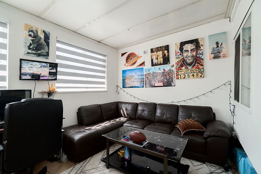 592 E 50th Avenue Vancouver, BC - 26