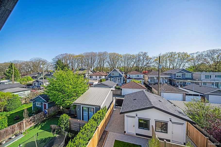 2 2636 Mcgill Street Vancouver, BC - 20