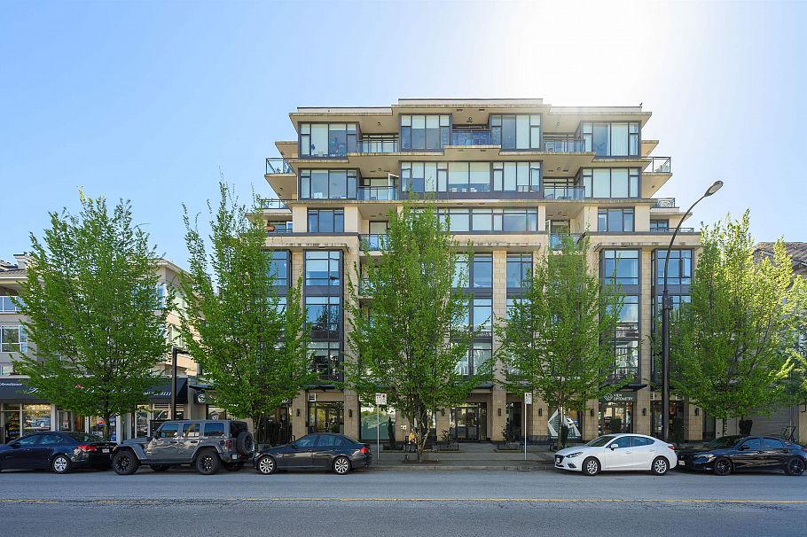 504 131 E 3rd Street North Vancouver, BC - 1