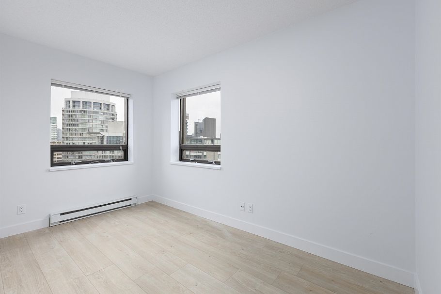 2905 1331 Alberni Street Vancouver, BC - 13