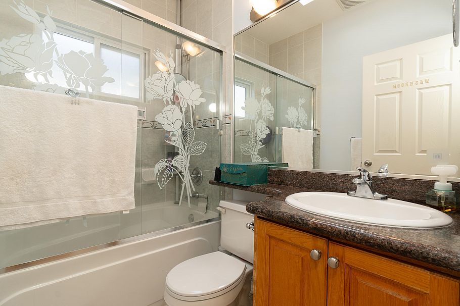 952 E 31st Avenue Vancouver, BC - 30