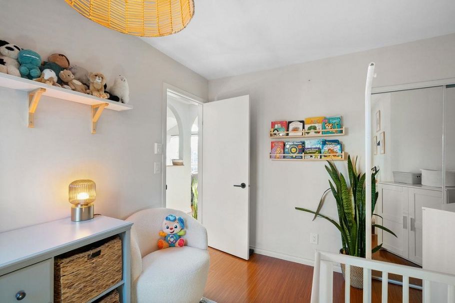 404 888 W 13th Avenue Vancouver, BC - 20