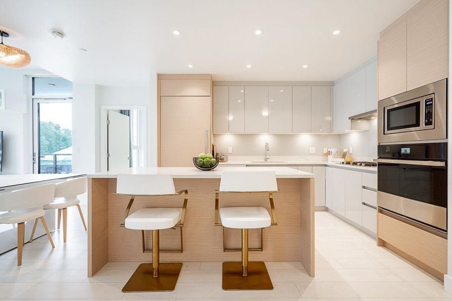 506 3538 Sawmill Crescent Vancouver, BC - 1