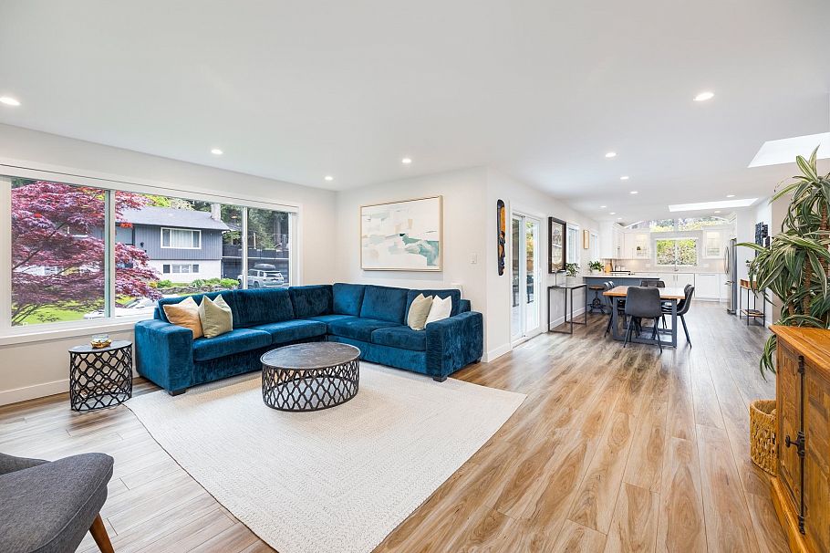 2511 Boswell Avenue North Vancouver, BC - 11