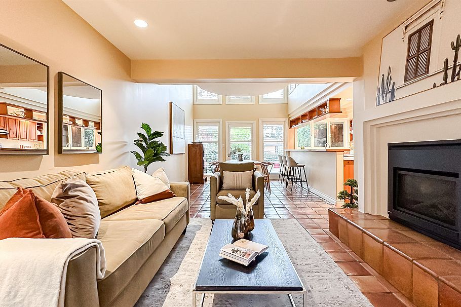 1737 W 16th Avenue Vancouver, BC - 8