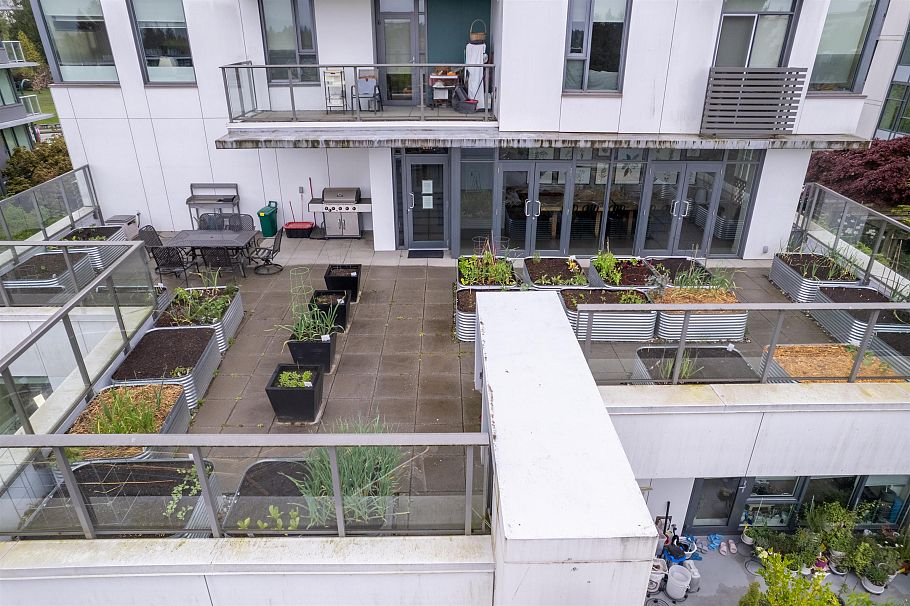 503 4539 Cambie Street Vancouver, BC - 18