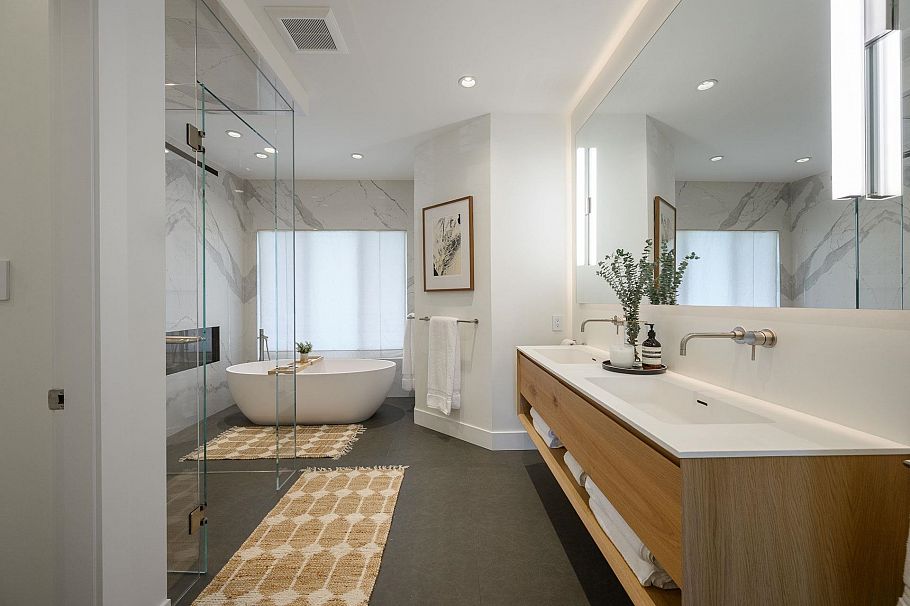 3262 W 1st Avenue Vancouver, BC - 16