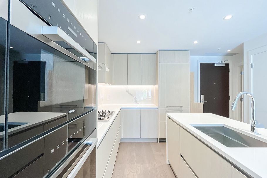 313 5168 Cambie Street Vancouver, BC - 11