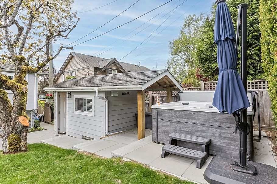 4384 Highland Boulevard North Vancouver, BC - 31