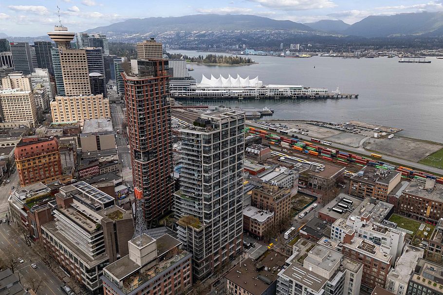 2808 108 W Cordova Street Vancouver, BC - 25