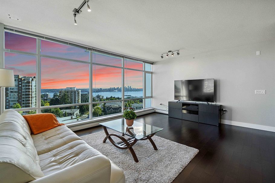 901 1320 Chesterfield Avenue North Vancouver, BC - 35