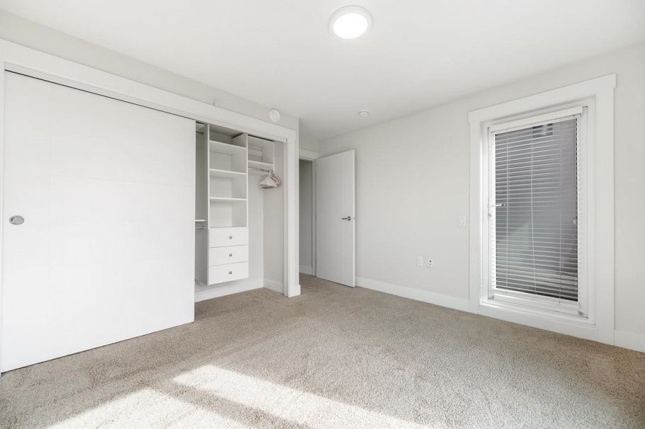 8 531 E 16th Avenue West Vancouver, BC - 12