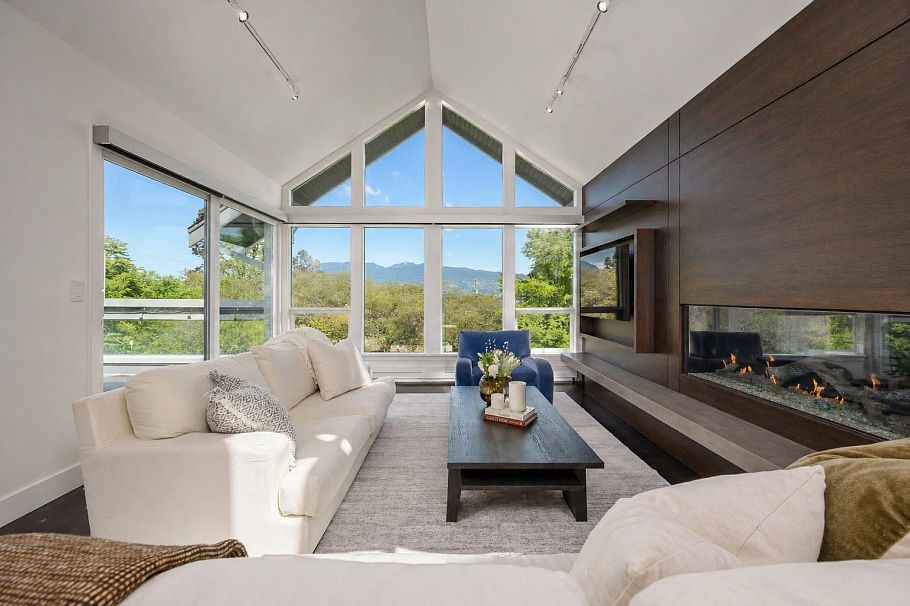 3262 W 1st Avenue Vancouver, BC - 5