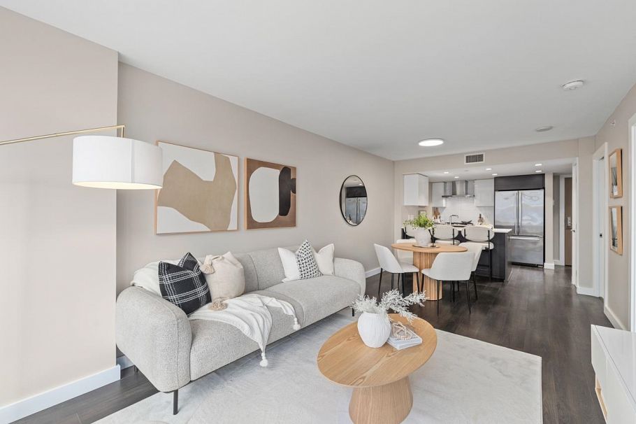 806 1618 Quebec Street Vancouver, BC - 5