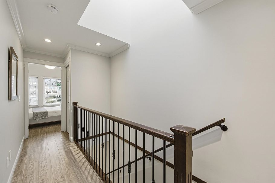 1737 Frances Street Vancouver, BC - 14