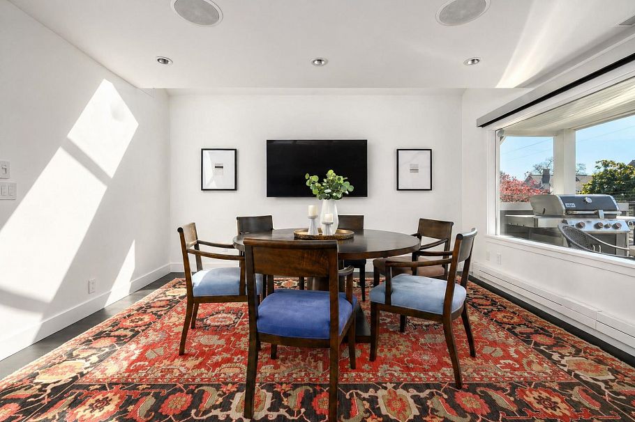 3262 W 1st Avenue Vancouver, BC - 9