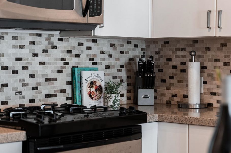 1104 175 W 1st Street North Vancouver, BC - 18