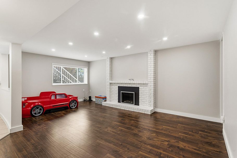 3951 William Street Burnaby, BC - 20
