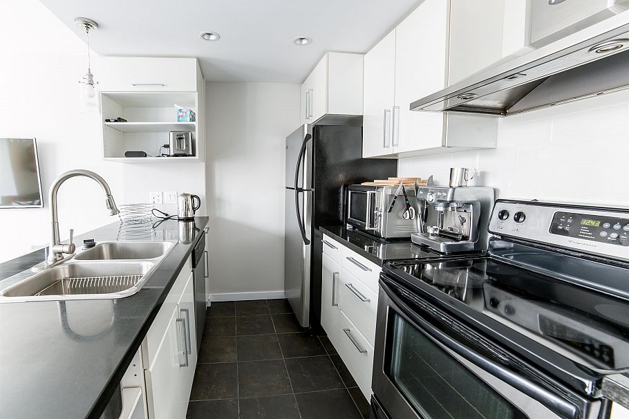 707 633 Abbott Street Vancouver, BC - 6