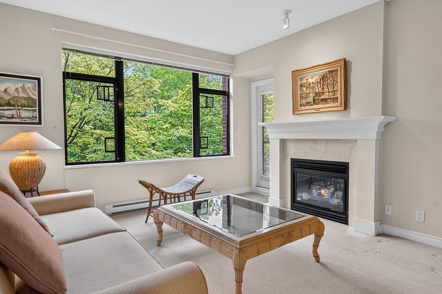 205 588 W 45th Avenue Vancouver, BC - 5