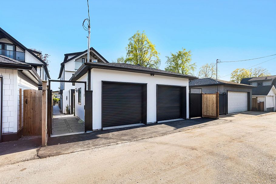 2 165 E 45th Avenue Vancouver, BC - 17