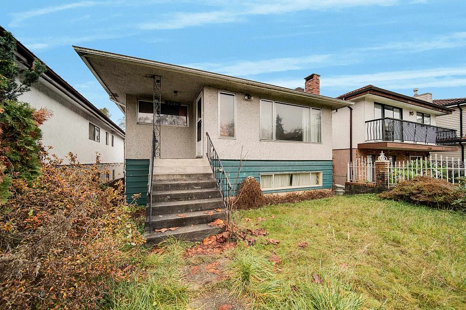 5284 Slocan Street Vancouver, BC - 33