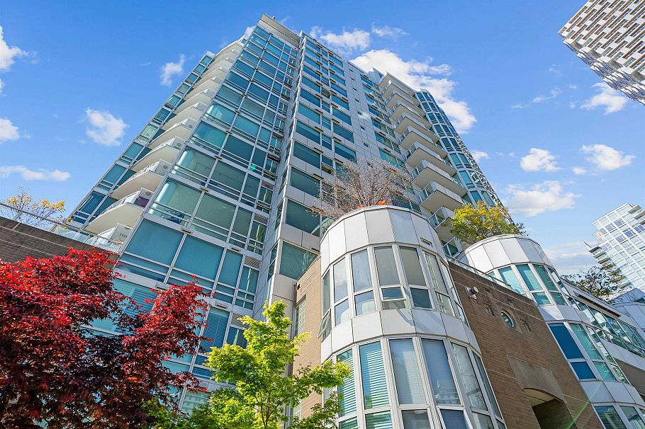604 1501 Howe Street Vancouver, BC - 32