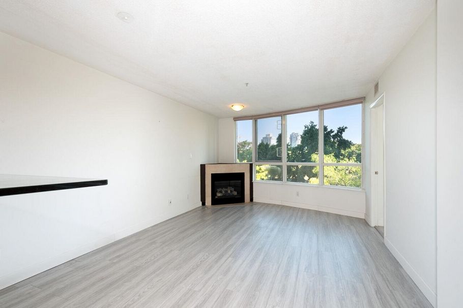 209 63 Keefer Place Vancouver, BC - 4