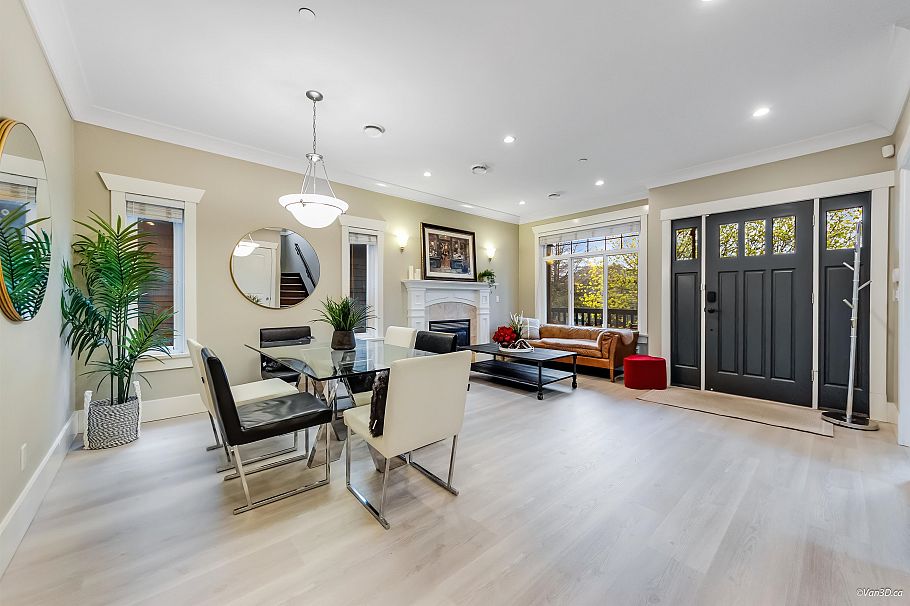 2457 E 3rd Avenue Vancouver, BC - 2