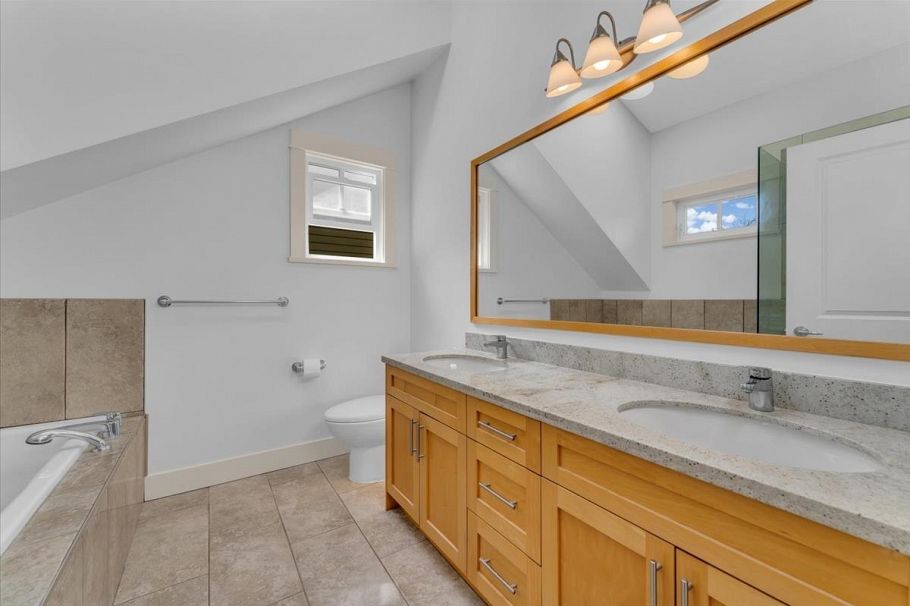 2301 Stephens Street Vancouver, BC - 12