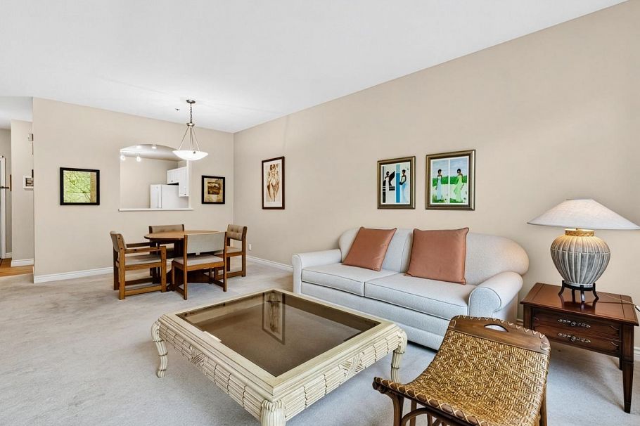 205 588 W 45th Avenue Vancouver, BC - 3