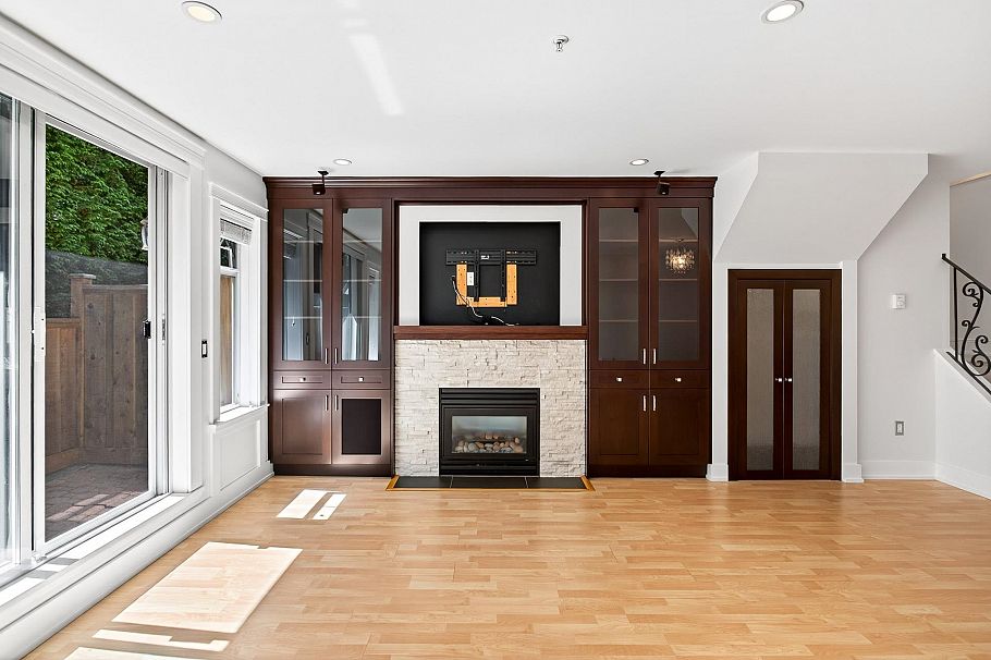 60 3436 Terra Vita Place Vancouver, BC - 12