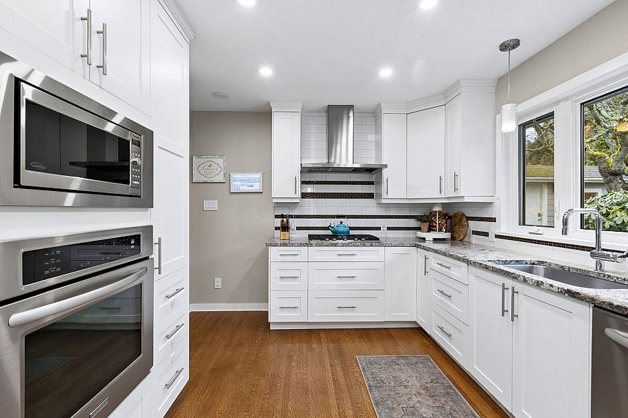 4384 Highland Boulevard North Vancouver, BC - 13