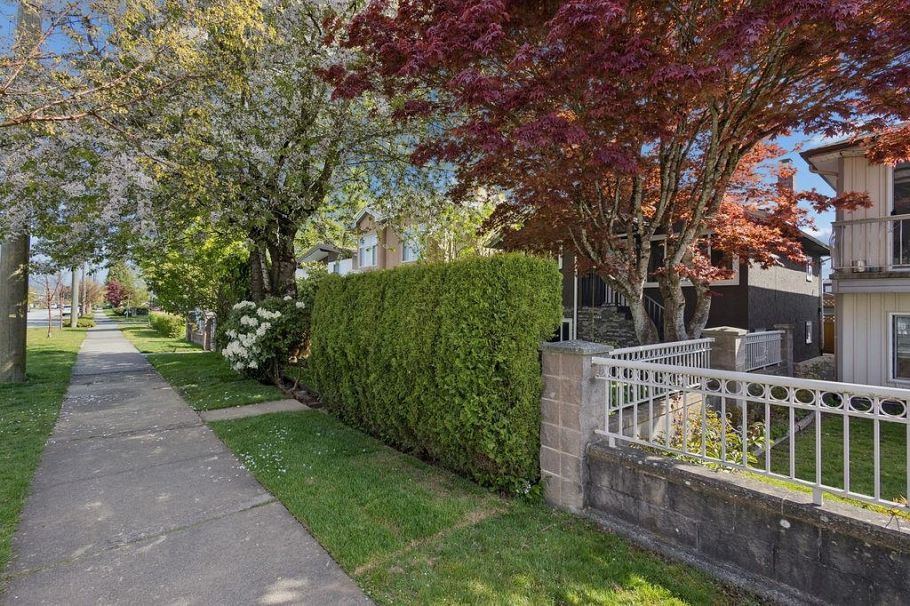 4344 Skeena Street Vancouver, BC - 36