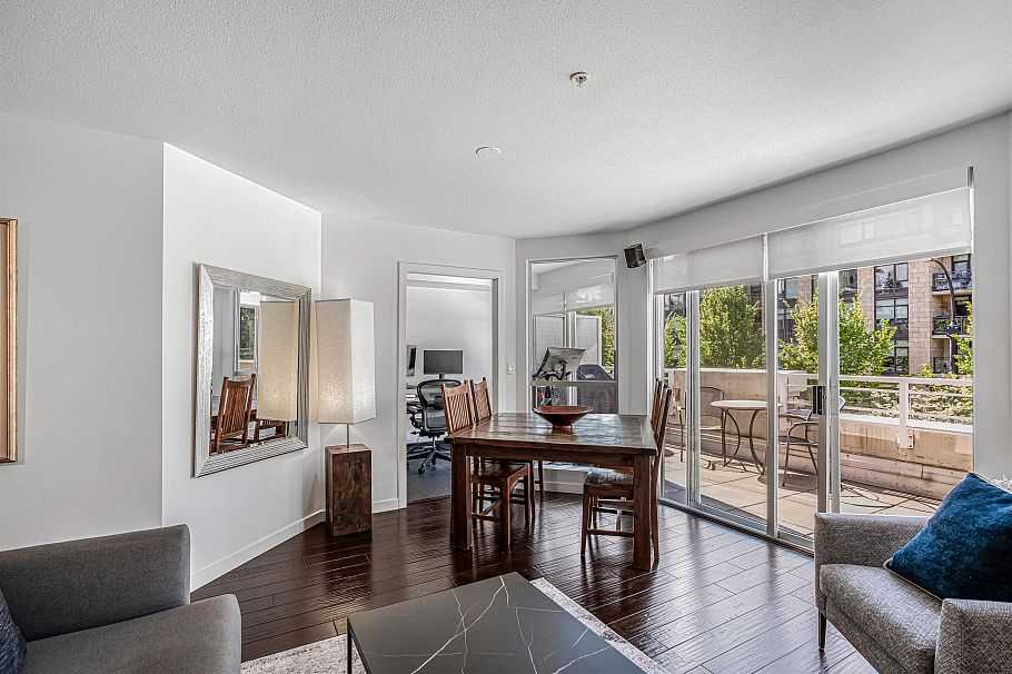 207 122 E 3rd Street North Vancouver, BC - 8