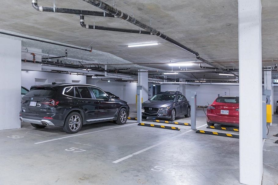 48 W King Edward Avenue Vancouver, BC - 25