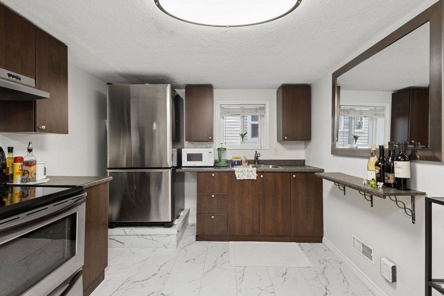 4344 Skeena Street Vancouver, BC - 23