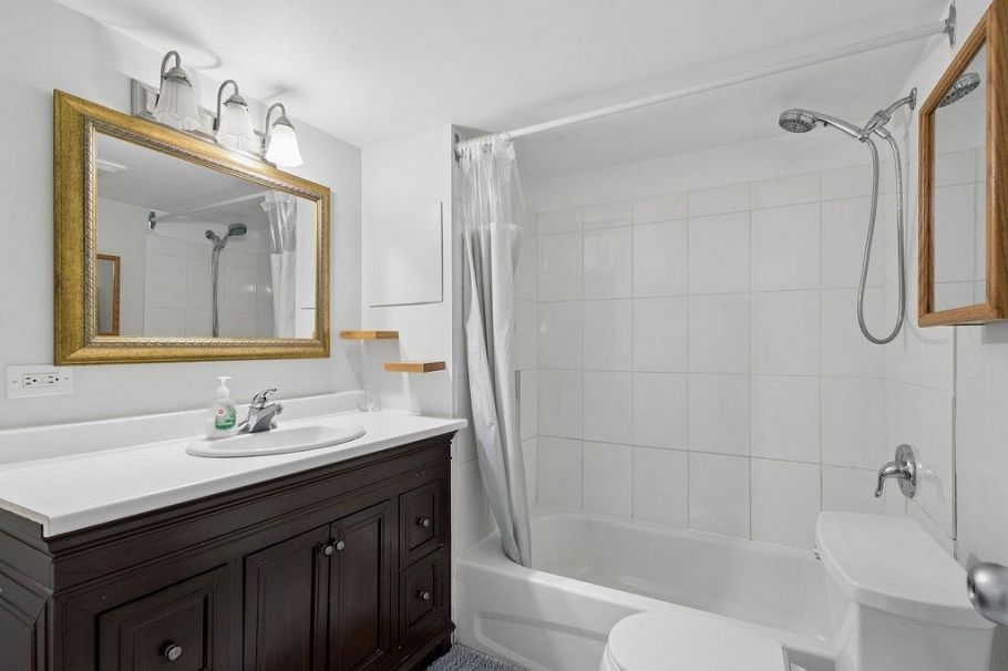 4344 Skeena Street Vancouver, BC - 24