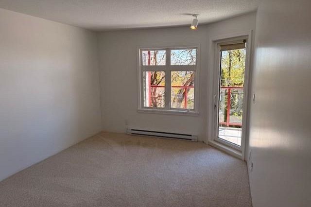 322 121 W 29 Street North Vancouver, BC - 8