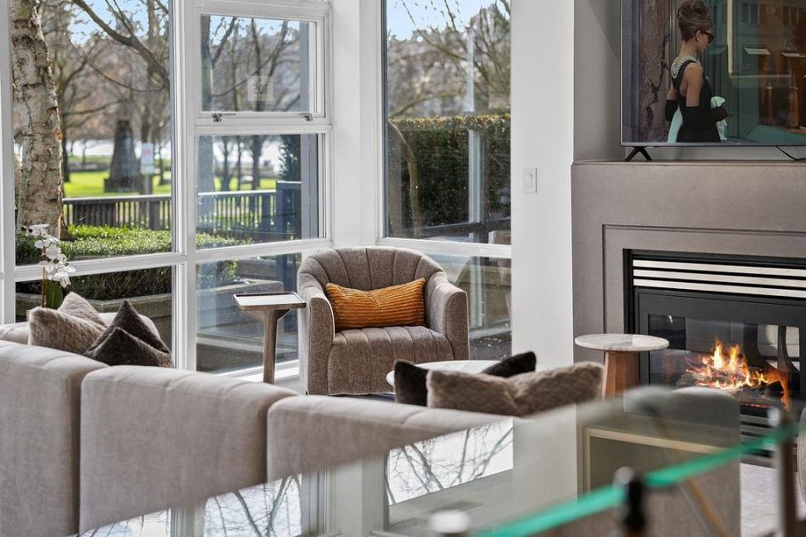 TH105 638 Beach Crescent Vancouver, BC - 10