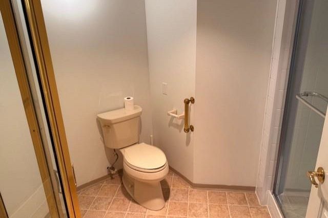 322 121 W 29 Street North Vancouver, BC - 10