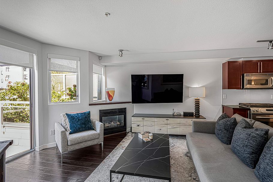 207 122 E 3rd Street North Vancouver, BC - 7