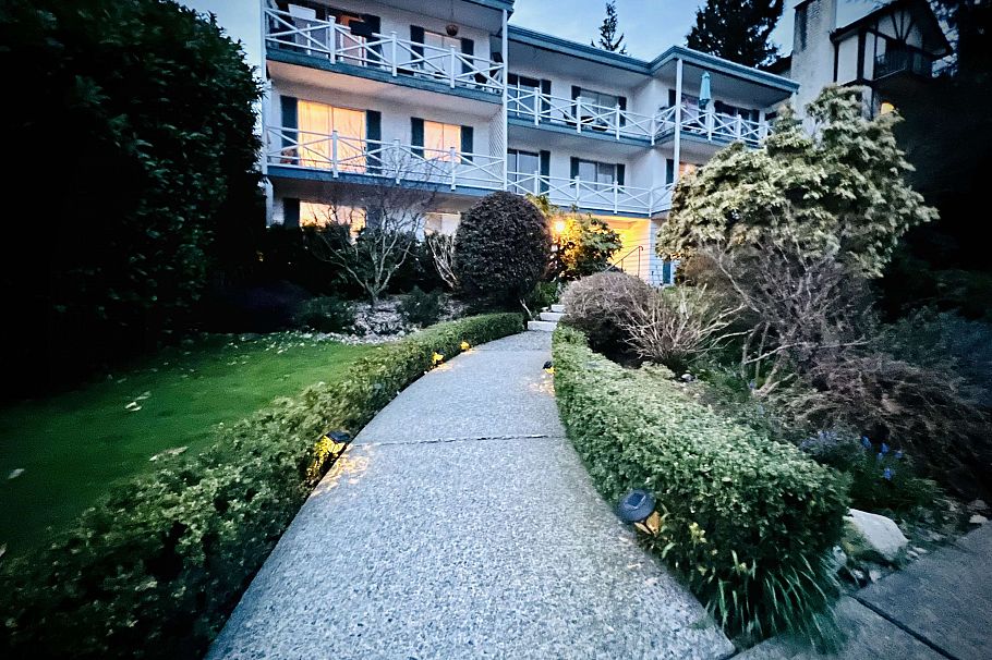 9 140 20TH STREET, North Vancouver BC V7L 3A4 North Vancouver, BC - 7