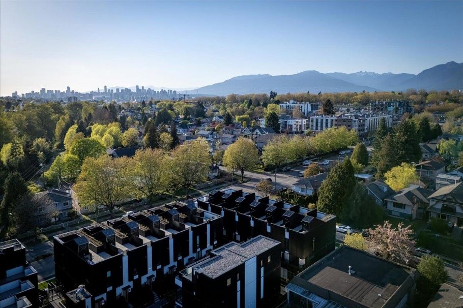 231 2830 Nanaimo Street Vancouver, BC - 2