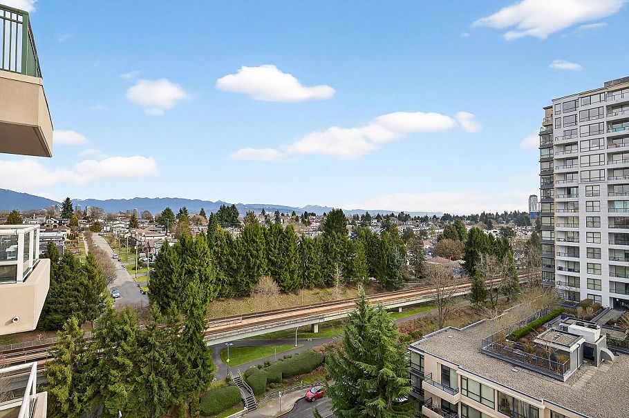 1201 5189 Gaston Street Vancouver, BC - 19