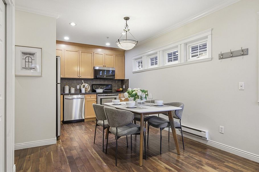 1737 Frances Street Vancouver, BC - 8