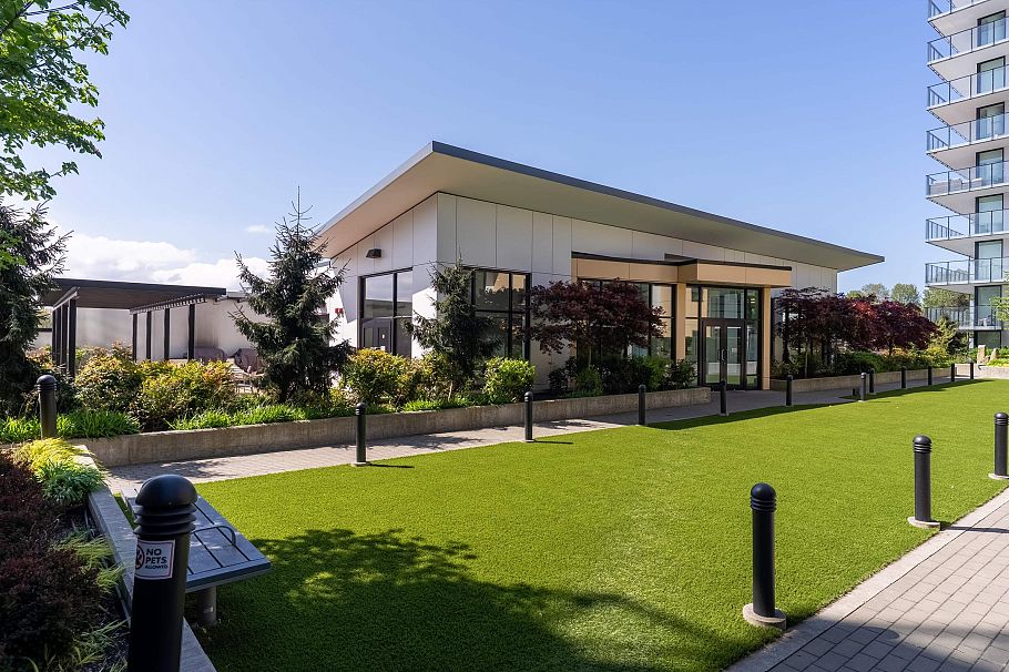 1307 1471 Hunter Street North Vancouver, BC - 33