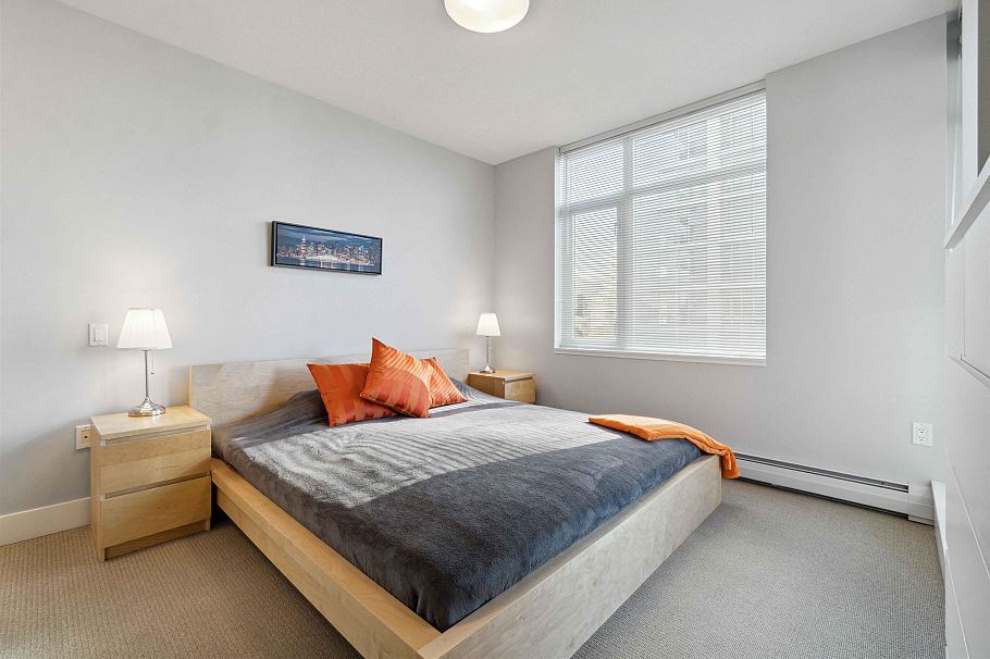 901 1320 Chesterfield Avenue North Vancouver, BC - 16