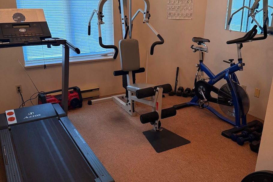 322 121 W 29 Street North Vancouver, BC - 22